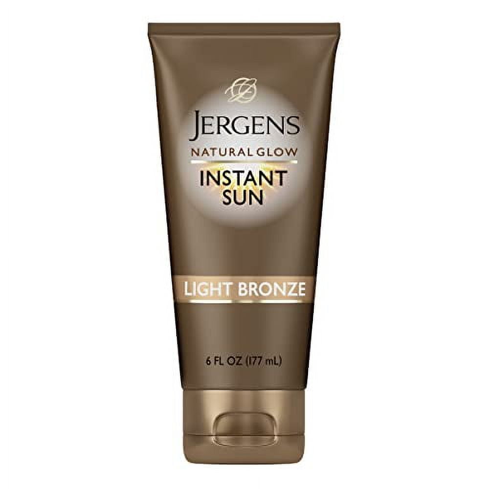 Jergens Natural Glow Instant .. Sun Self Tanner Moisturizer .. + Bronzer, Lightweight Sunless .. Tanner Moisturizer for a .. Sunkissed Natural Glow, Light .. Bronze, 6 Ounce